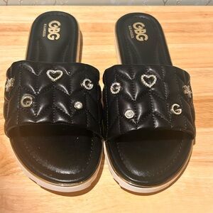 GBG Los Angeles Black Quilted Women's Slides w/ Rhinestones Details